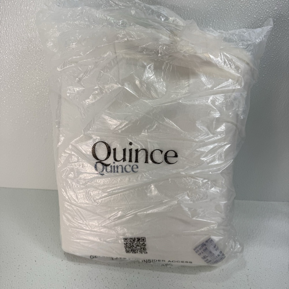 NWT Quince European Linen Sheet Set Including Flat Sheet, King, White